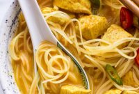 Thai Curry Noodle Soup With Chicken